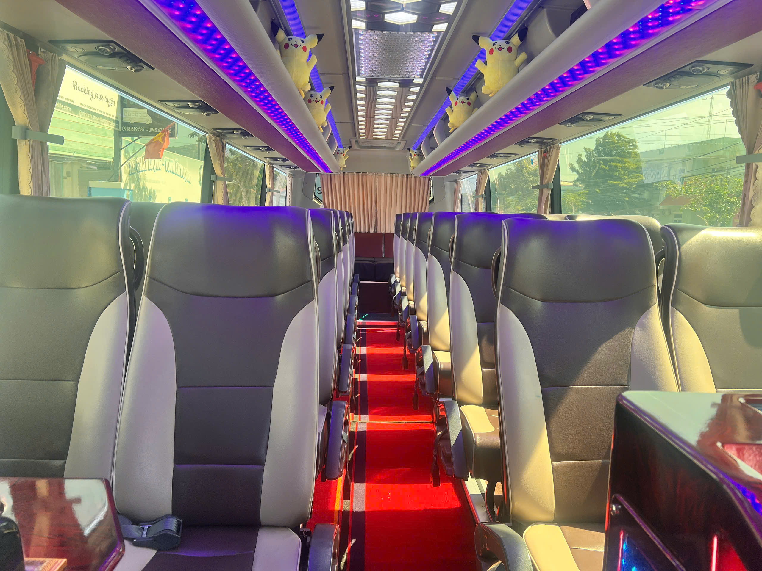 Dịch vụ thuê xe du lịch 29 chỗ Vĩnh Hy – lựa chọn hoàn hảo cho đoàn đông người, xe đời mới, tài xế chuyên tuyến, phục vụ tận tâm